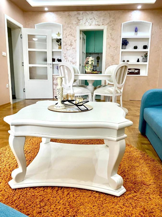 Apartman Diana Sremska Mitrovica Exteriör bild