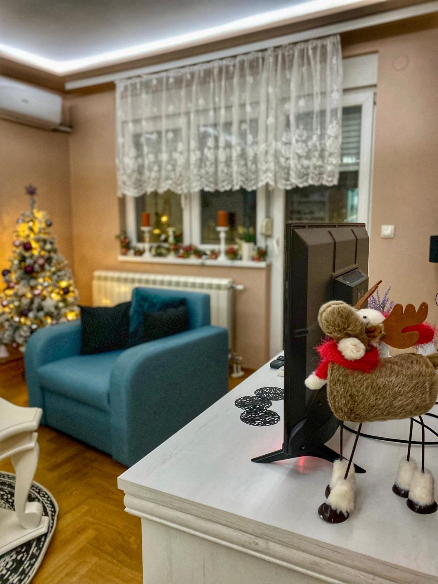 Apartman Diana Sremska Mitrovica Exteriör bild