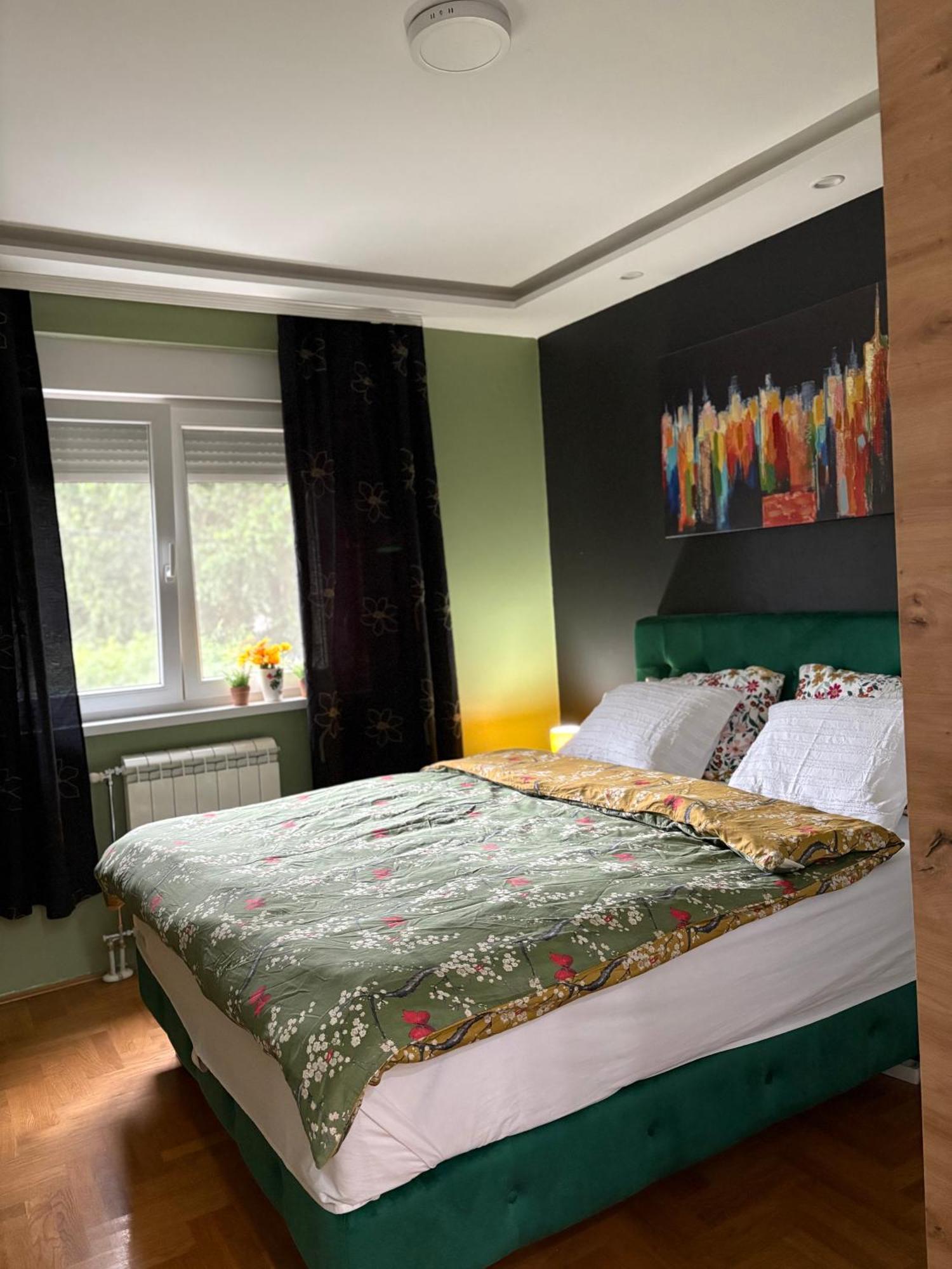 Apartman Diana Sremska Mitrovica Exteriör bild